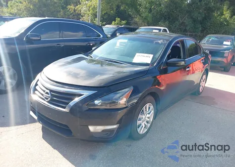 2015 Nissan Altima 2.5 S z USA, uszkodzony, nr VIN 1N4AL3AP2FN392344